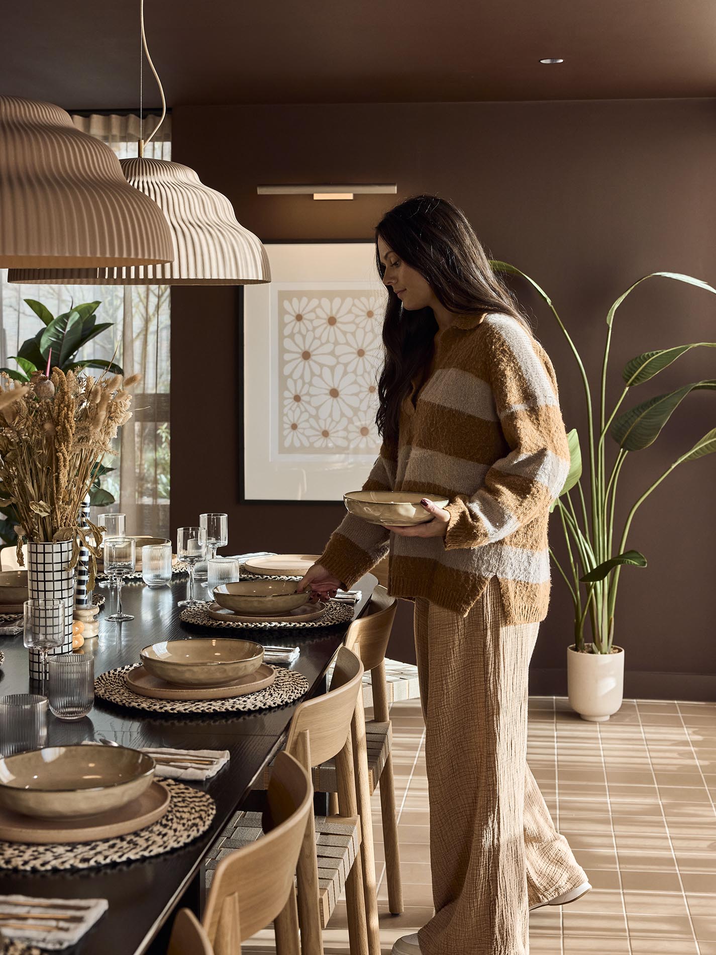 Placing Bowls on Table Placing Bowls on Table